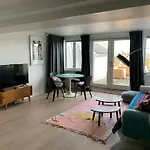 Fantastic Apartment With Garden And Sea View On Bygdoy
